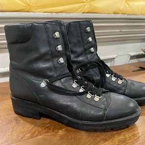 Black 9.5 lace-up lug sole combat boots -Bleeker and Bond